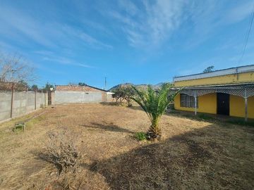 Casa con Gran terreno