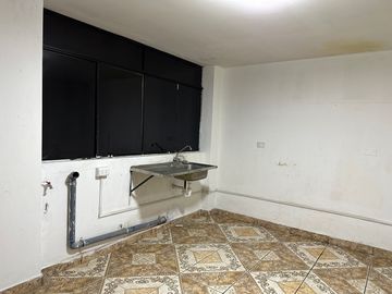 Alquiler de Local 165 m2 Piso 2 en Cercado de Lima