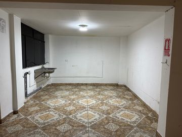 Alquiler de Local 165 m2 Piso 2 en Cercado de Lima