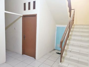 Rumah Murah Bonus Kontrakan di Pondok Pinang, Jakarta Selatan