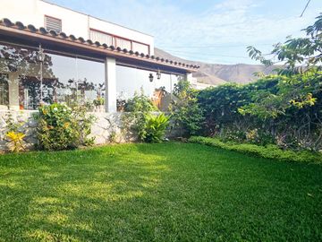 Casa en Santiago de Surco, Álamos de Monterrico