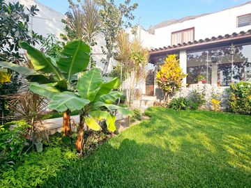 Casa en Santiago de Surco, Álamos de Monterrico