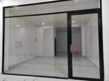 Local Comercial en Venta, .Torres Zermath en Sto. Domingp