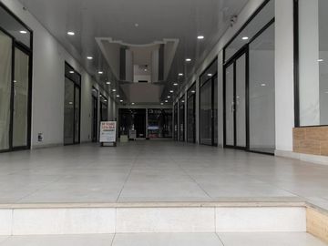 Local Comercial en Venta, .Torres Zermath en Sto. Domingp