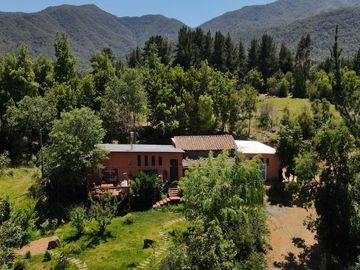 Se VENDE Casa con parcela de 11,25 hás en Rabones, Colbun VII región