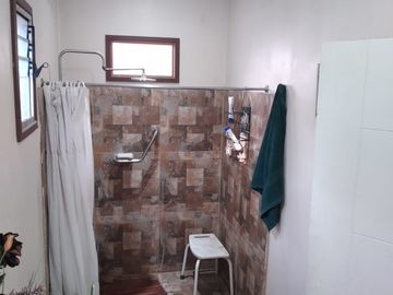 Se VENDE Casa con parcela de 11,25 hás en Rabones, Colbun VII región