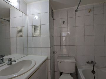 Departamento en San Antonio con Estacionamiento y Bodega