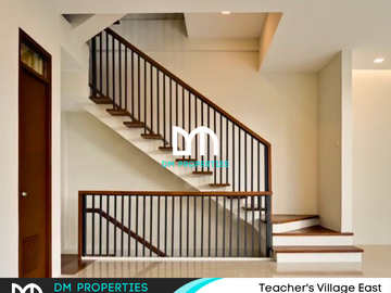 For Sale: 3-Storey Townhouse with Roof Deck in Teacher's Village East, Quezon City