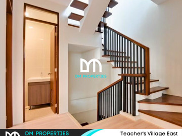For Sale: 3-Storey Townhouse with Roof Deck in Teacher's Village East, Quezon City