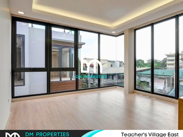 For Sale: 3-Storey Townhouse with Roof Deck in Teacher's Village East, Quezon City
