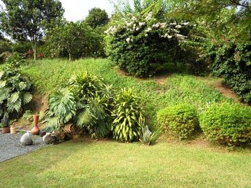 VENTA DE CASA CAMPESTRE DE 3.190 M2 DE LOTE Y UNA CONSTRUCCIÓN DE 275 M2, MANIZALES CALDAS