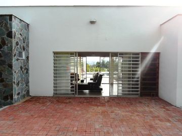 VENTA DE CASA CAMPESTRE DE 3.190 M2 DE LOTE Y UNA CONSTRUCCIÓN DE 275 M2, MANIZALES CALDAS