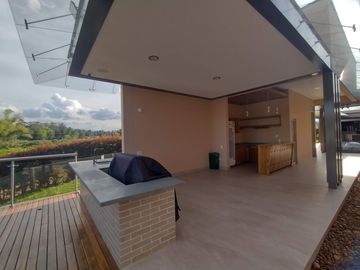 New, Modern One Level Home With Lake and Many Extras - Top Community Llanogrande
