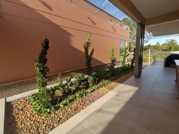 New, Modern One Level Home With Lake and Many Extras - Top Community Llanogrande