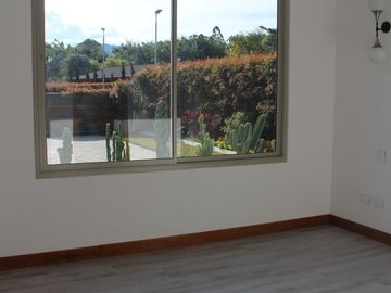 New, Modern One Level Home With Lake and Many Extras - Top Community Llanogrande