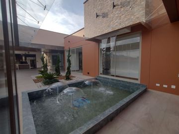 New, Modern One Level Home With Lake and Many Extras - Top Community Llanogrande
