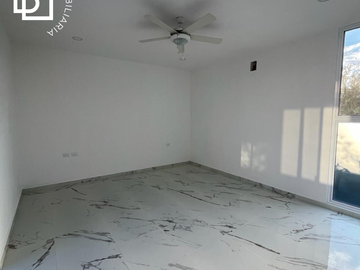 Estrena casa con acabados de lujo y alberca al norte de Mérida