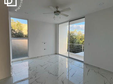Estrena casa con acabados de lujo y alberca al norte de Mérida