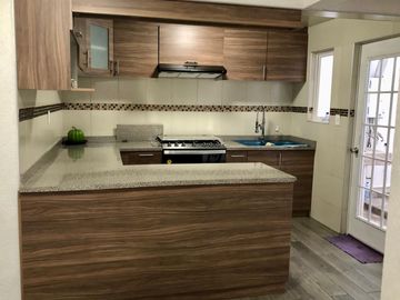 VENTA CASA EN CONDOMINIO EN LOS HEROES CHALCO III, San Martín Cuautlalpan