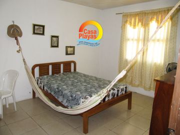 Casa de Venta en Playas, via a Data, ciudadela cerrada con salida al mar