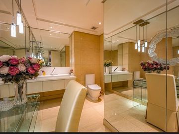 GOOD DEAL!!! 3 BEDROOM SUITE IN RAFFLES FOR SALE!!!