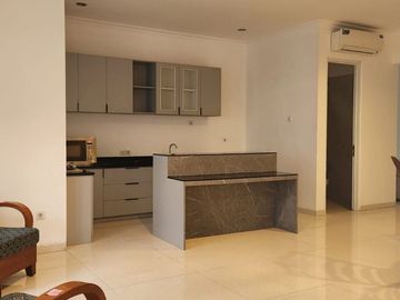 DISEWAKAN RUMAH CLUSTER JL. KOMPLEK PERDAG BINTARO DEPLU JAKARTA SELATAN
