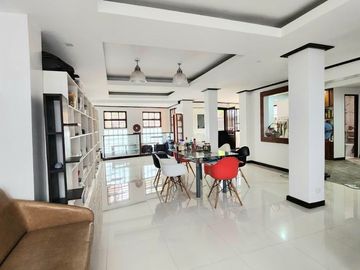 Newly Renovated Corner House and Lot in Parc Regency Residences, Iloilo