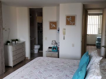 VENDO APARTAMENTO CHIPICHAPE