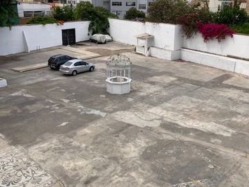 Vendo espectacular e histórica casona en Barranco Monumental - Palacete Sousa - con 2,040 m2 de área libre para construir un proyecto importante