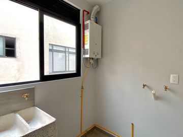 DEPARTAMENTO CON BALCON Y 2 RECAMARAS EN COLONIA ACACIAS