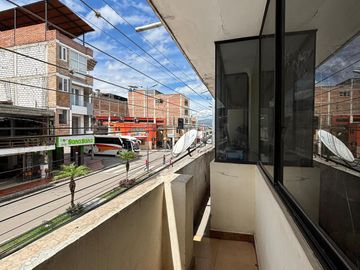 Casa rentera en venta en el centro de Catamayo