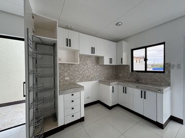 Exquisite Living in Imus Cavite: Brand New 3-Bedroom Single Detached House and Lot for Sale