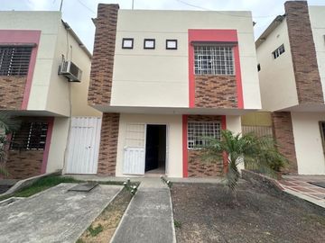 casa de venta en manta zona norte