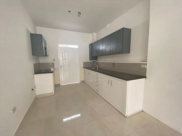 CASA EN VENTA POR ESTRENAR EN LA CIUDAD DE PASAJE