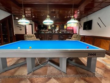 CASA DE VENTA EN LA VIÑA TUMBACO