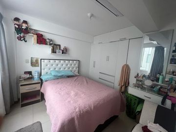 VENTA DE HERMOSO DEPARTAMENTO