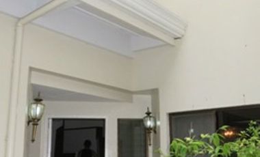 House for rent in Cebu City, Gated step away to mall, 3-br