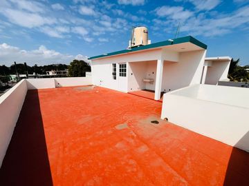 Casa en Venta en Veracruz en Esquina Col. López Meteos Veracruz.