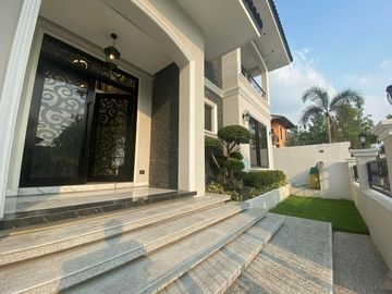 New Luxurious 5 Bedroom House and Lot for Sale in Portofino South, Las Pinas City