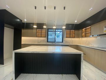 New Luxurious 5 Bedroom House and Lot for Sale in Portofino South, Las Pinas City