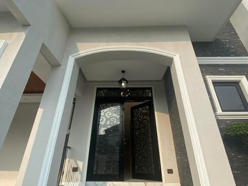 New Luxurious 5 Bedroom House and Lot for Sale in Portofino South, Las Pinas City