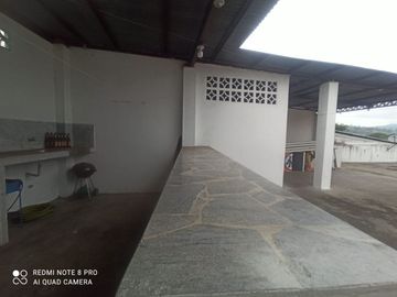 edificio de venta en santa ana manabi