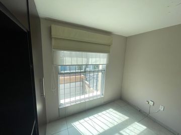 Venta de Casa en Zacatecas, Colinas del Padre, Tu próximo hogar renovado, con protecciones y alarma, 3 habitaciones, 1 Estudio-Gimnasio, 1 oficina, 2 
