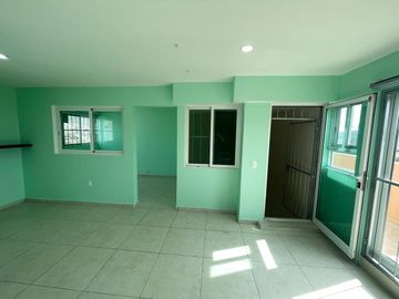Venta de Casa en Zacatecas, Colinas del Padre, Tu próximo hogar renovado, con protecciones y alarma, 3 habitaciones, 1 Estudio-Gimnasio, 1 oficina, 2 
