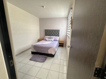 VENTA DE CASA CON ALBERCA EN EL CENTRO DE JIUTEPEC