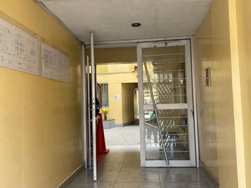 VENDO DEPARTAMENTO RECIDENCIAL ACOMAYO 5PISO JIRON ACOMAYO 251 CERCADO DE LIMA