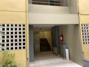 VENDO DEPARTAMENTO RECIDENCIAL ACOMAYO 5PISO JIRON ACOMAYO 251 CERCADO DE LIMA