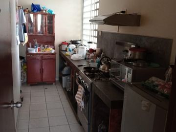 VENDO DEPARTAMENTO RECIDENCIAL ACOMAYO 5PISO JIRON ACOMAYO 251 CERCADO DE LIMA