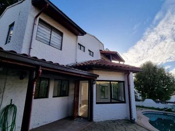 BROKER BOSQUES LIQUIDA 4D-4B-2EST-PISCINA