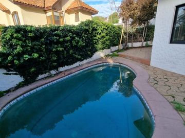 BROKER BOSQUES LIQUIDA 4D-4B-2EST-PISCINA